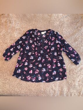 St John’s Bay Sheer Floral Top, Large